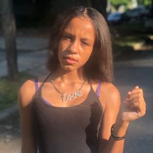 Meet your Posher, Arianna